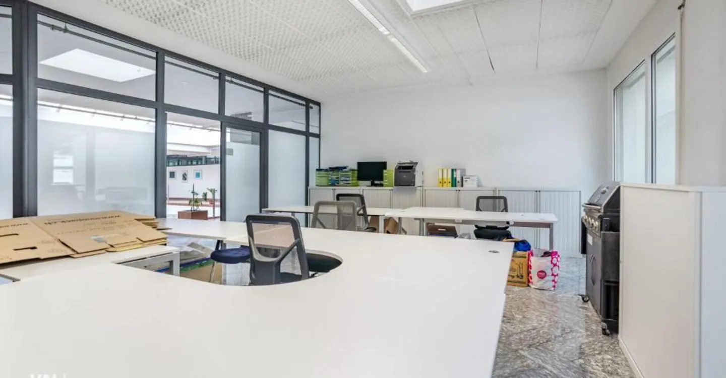 Spazio ufficio moderno a Eyholz - facilmente accessibile e idealmente situato - Foto 5 di 12