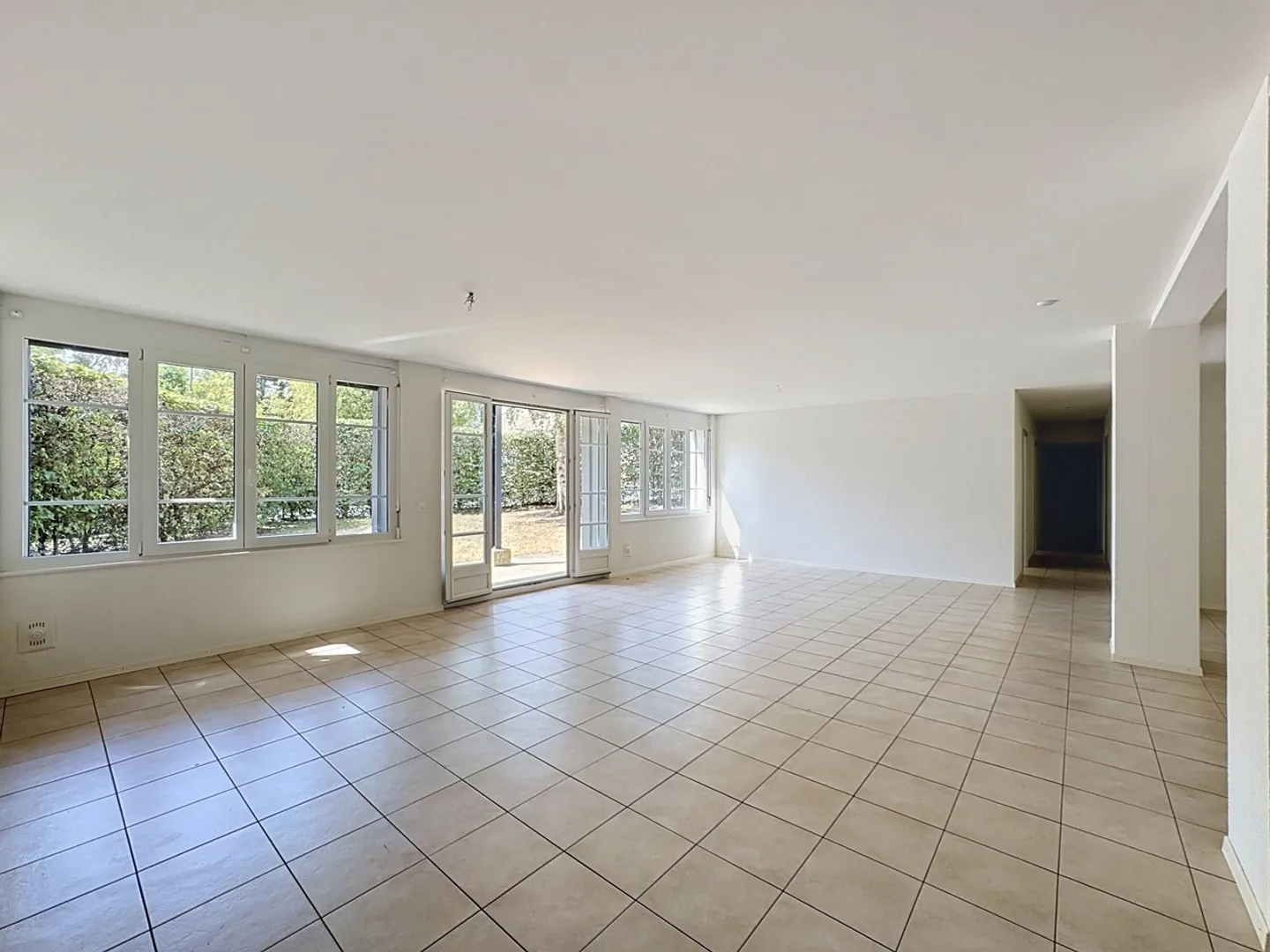 Appartement 5.5 pièces avec terrasse/jardin - Photo 4 sur 13