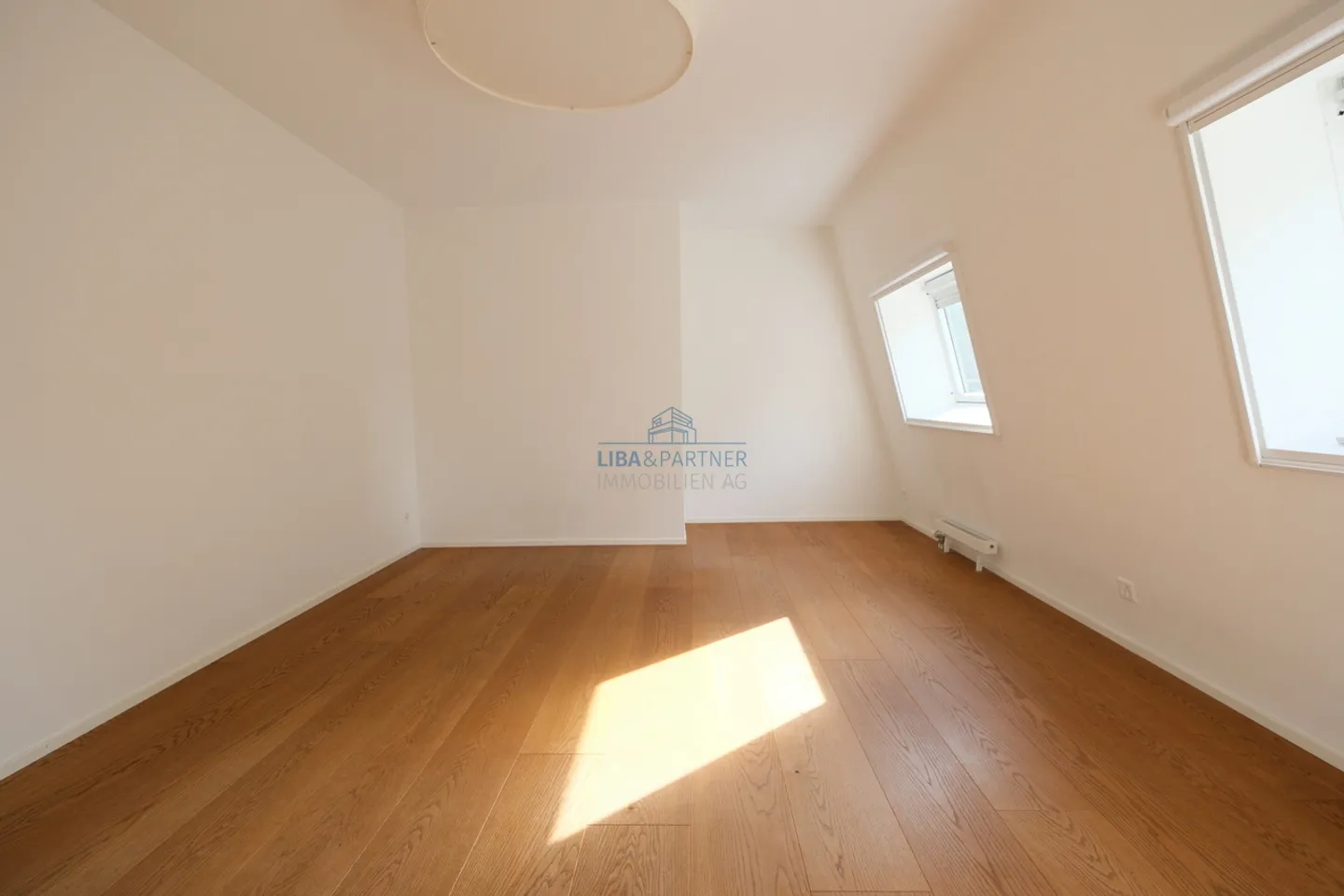 Stilvolles Duplex-Penthouse in Basel - Foto 8 von 13