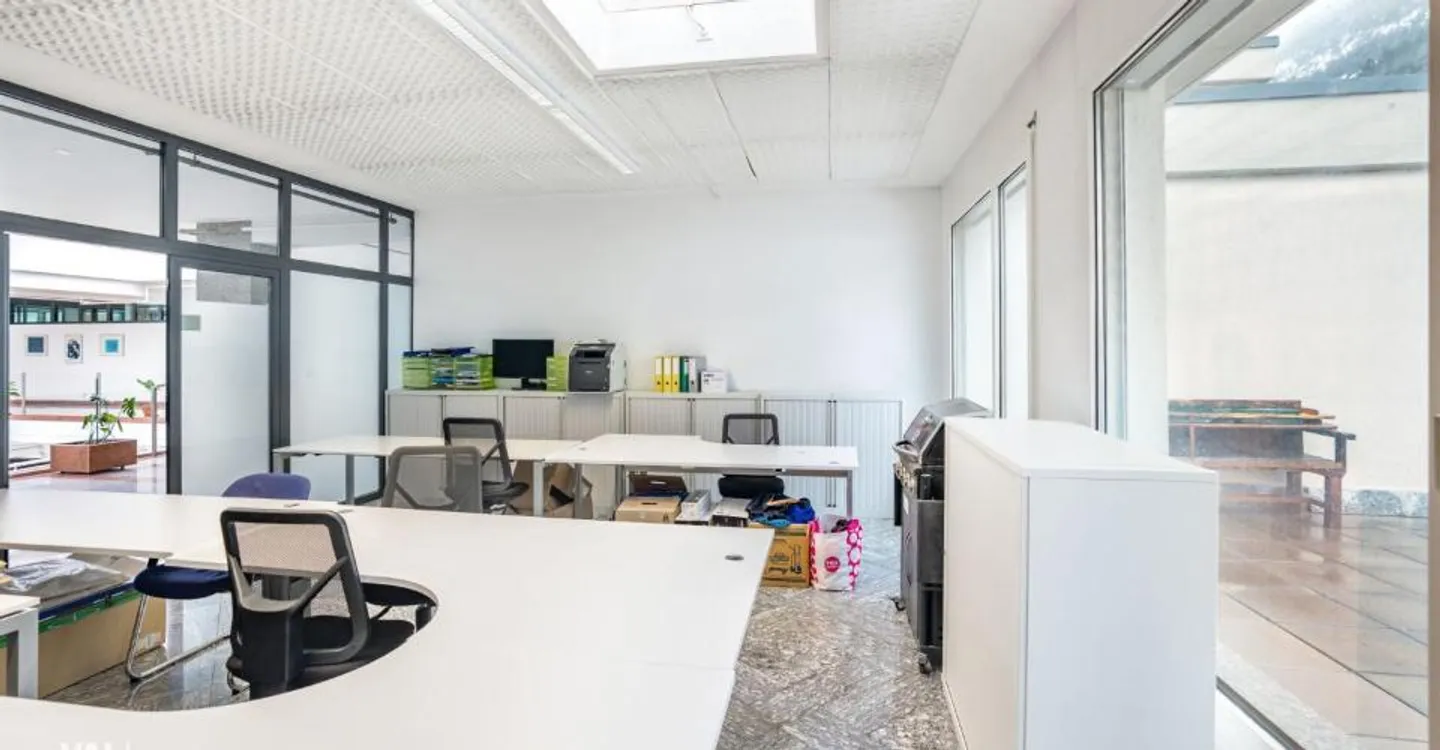 Spazio ufficio moderno a Eyholz - facilmente accessibile e idealmente situato - Foto 2 di 12