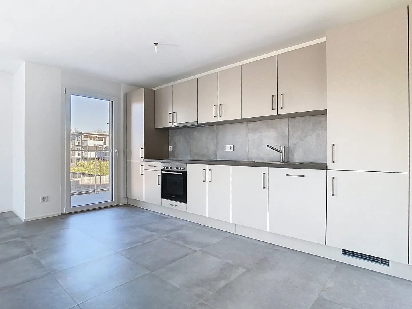 Contemporary Apartments in Fribourg - Photo 6 of 11