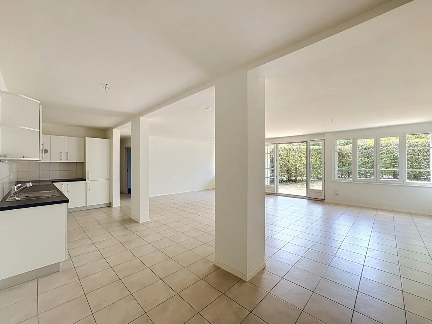Appartement 5.5 pièces avec terrasse/jardin - Photo 6 sur 13