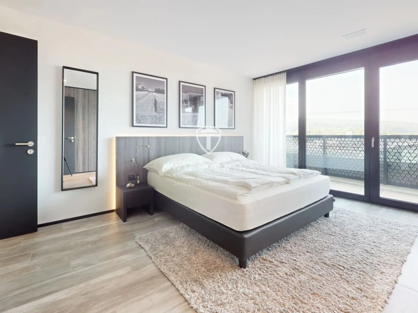 Exclusive 2.5-Room Design New Apartment - Photo 3 of 12