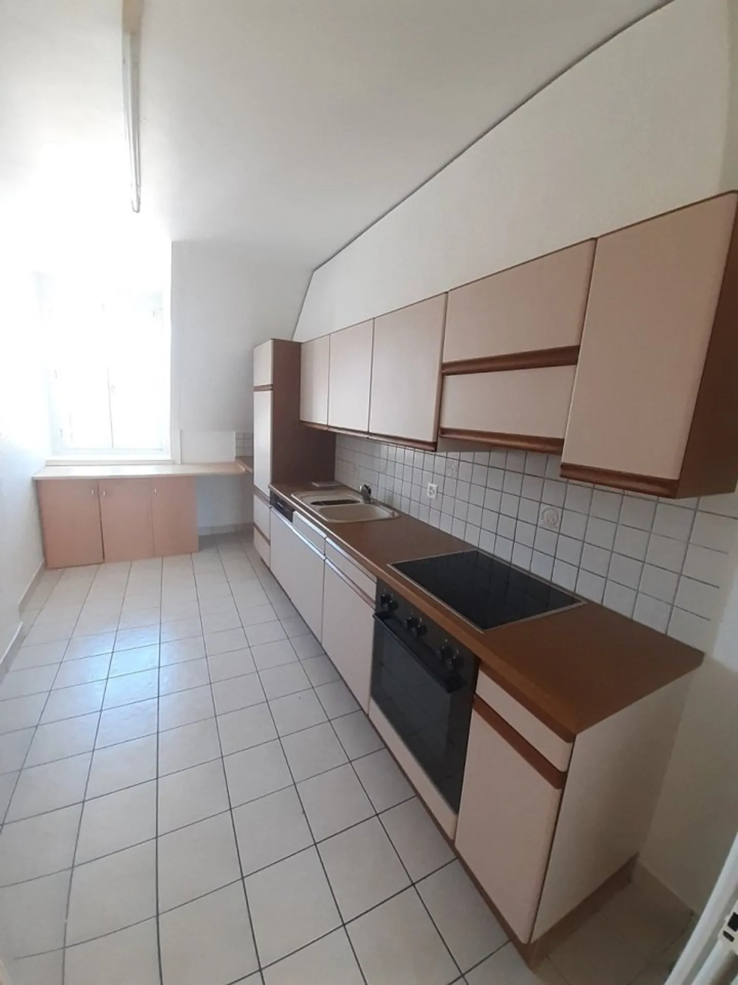 00076 - 4-Zimmer-Wohnung - Beau-Site 1 - La Chaux-de-Fonds - Foto 2 von 7