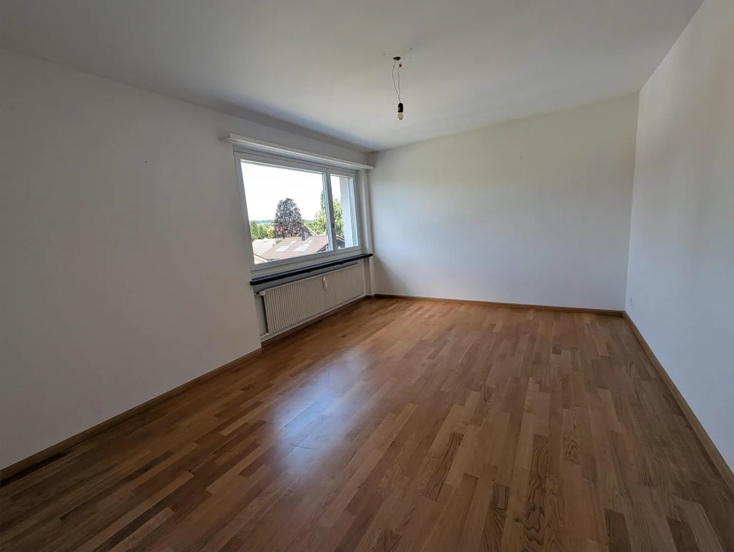 Belle et calme appartement de 3,5 pièces à Reinach - Photo 5 sur 8