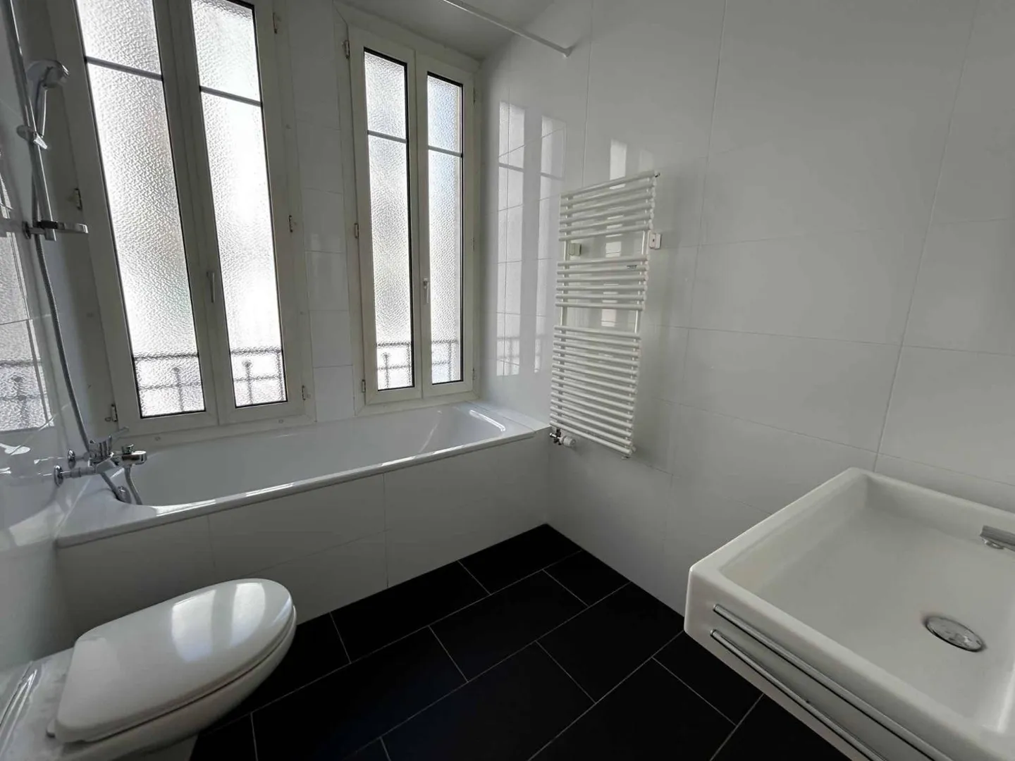 Appartement 5.5 pièces élégant - Photo 5 sur 5
