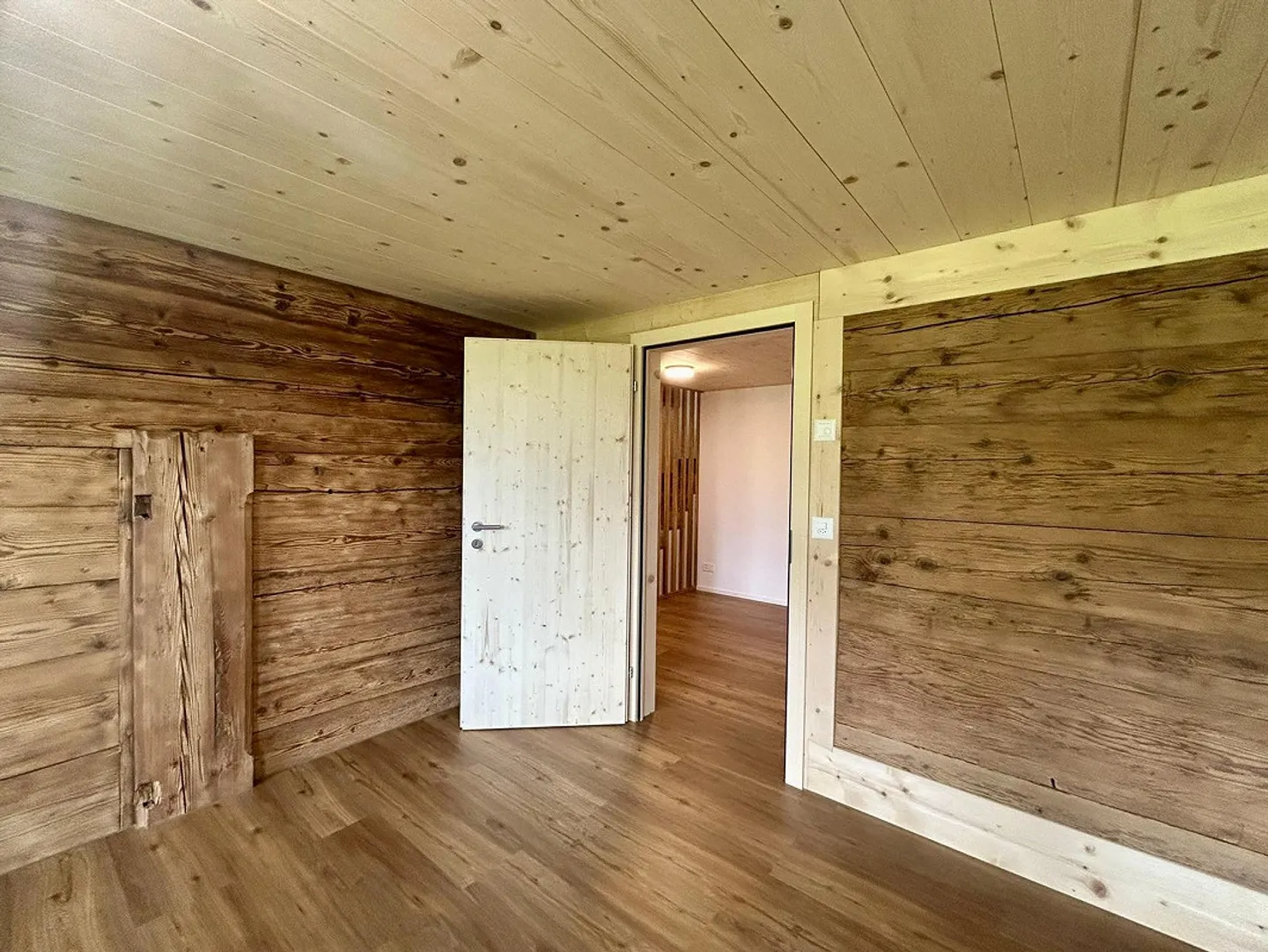 «Erstbezug von charmantem 2-Familienhaus im idyllischen Entlebuch» - Foto 11 von 17