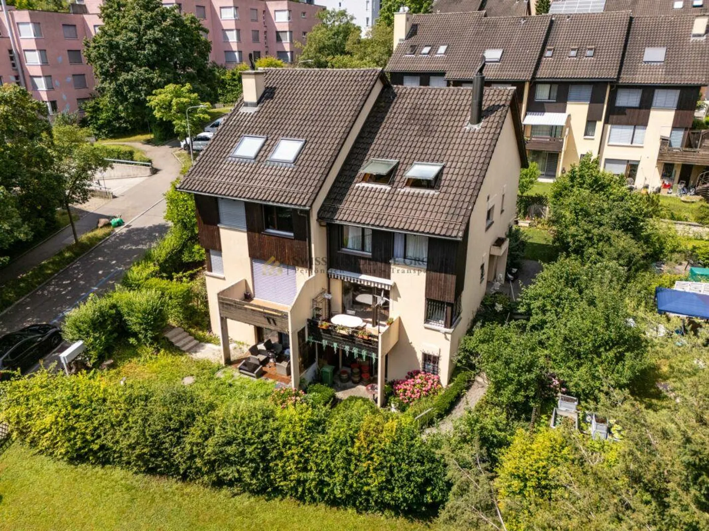 Vivere da sogno ai piedi dell'Üetliberg - Elegante casa bifamiliare di 6,5 stanze - Foto 2 di 24