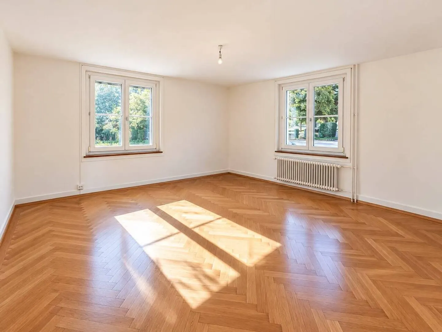 Charmante Wohnung mit Garten - Foto 2 von 8