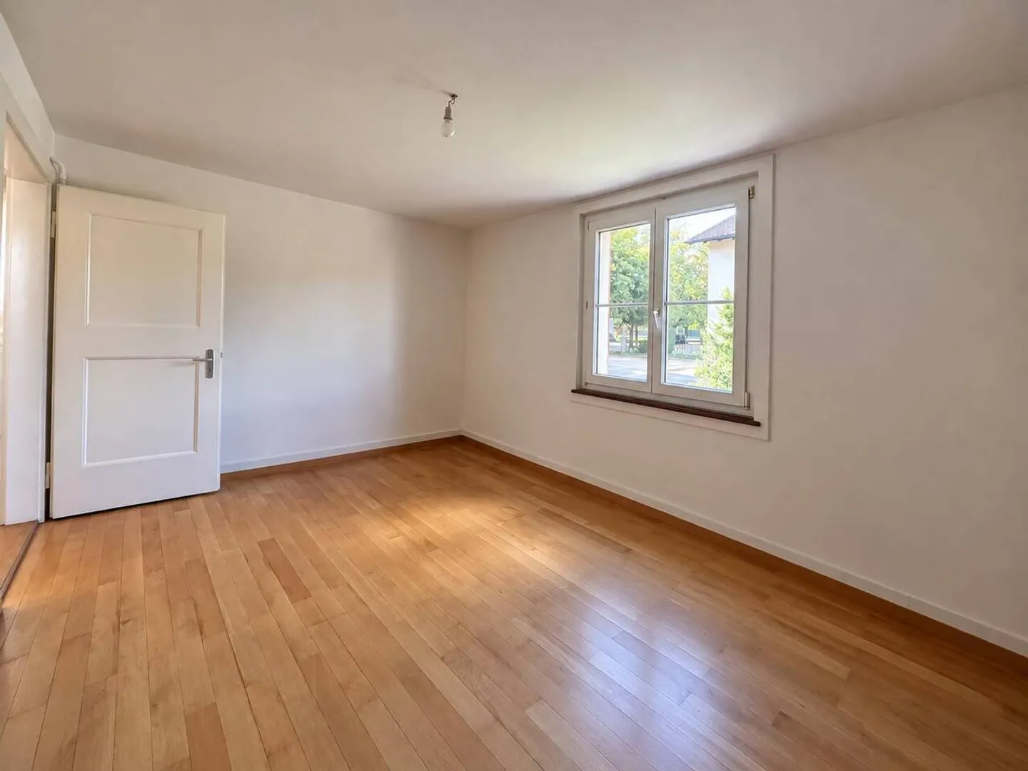 Charmante Wohnung mit Garten - Foto 5 von 8