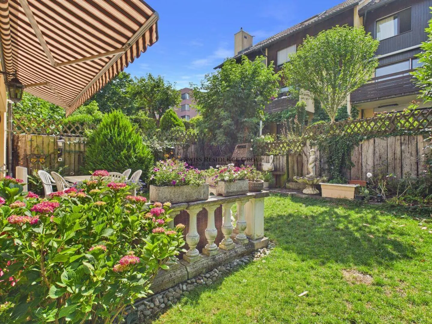 Vivere da sogno ai piedi dell'Üetliberg - Elegante casa bifamiliare di 6,5 stanze - Foto 21 di 24