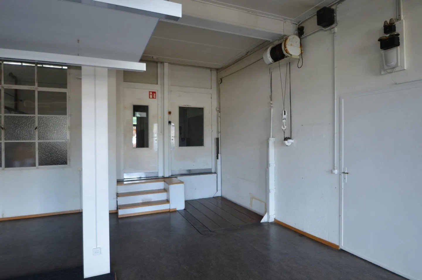Ihr Gewerbe / Lager zentral am Bahnhof Biglen - Foto 5 von 5