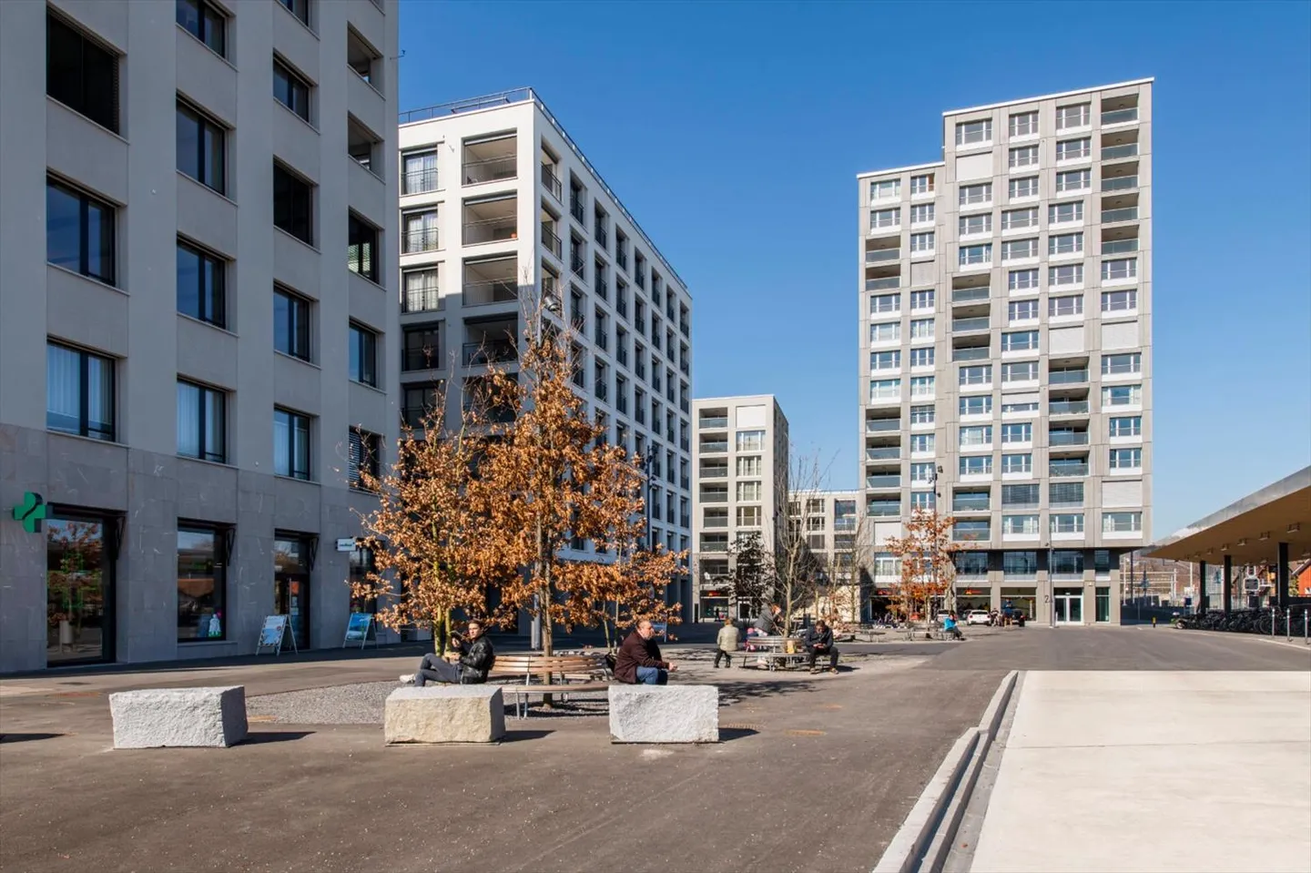 Accesso tutto incluso a spazi per uffici professionali per 15 persone in Regus Spoom Kriens - Foto 2 di 8