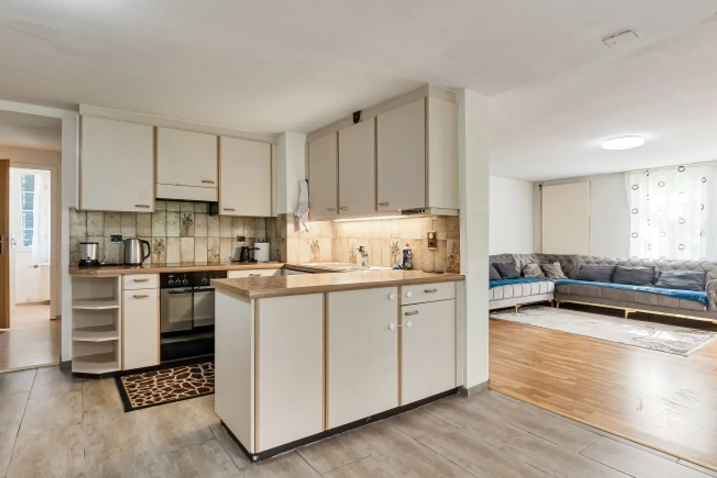 2-family house with garden and 4 parking spaces in Reinach AG - Photo 7 of 13