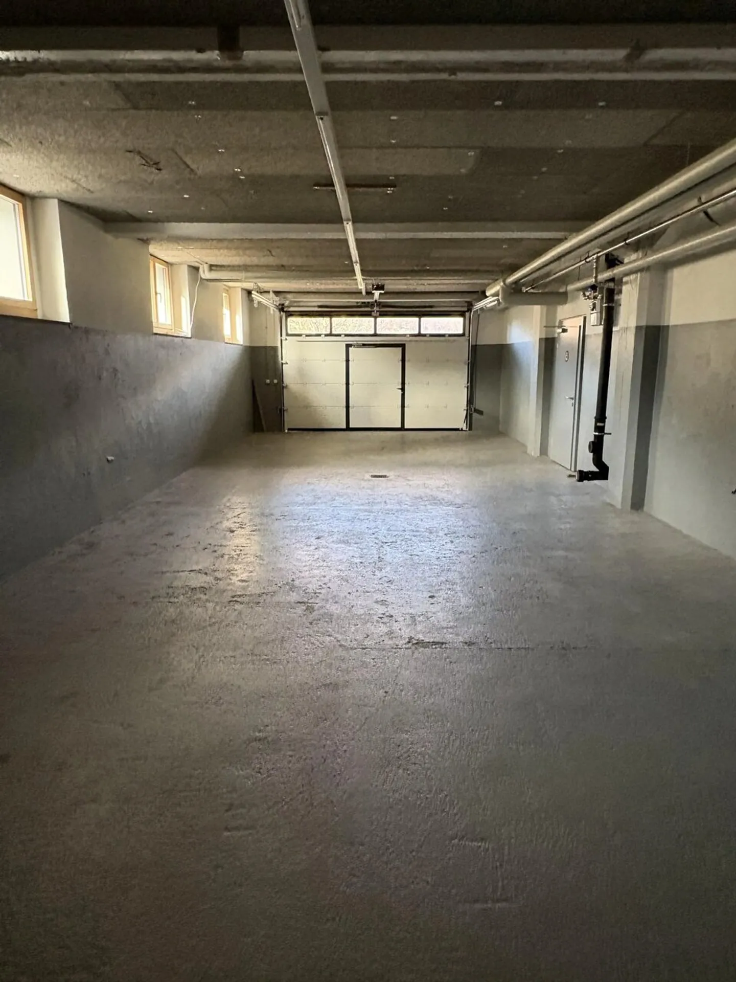 Geräumige Werkstatt in Bex - Foto 3 von 3