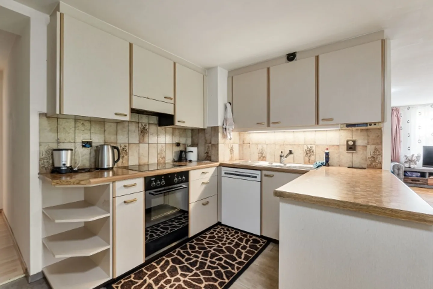 2-family house with garden and 4 parking spaces in Reinach AG - Photo 8 of 13