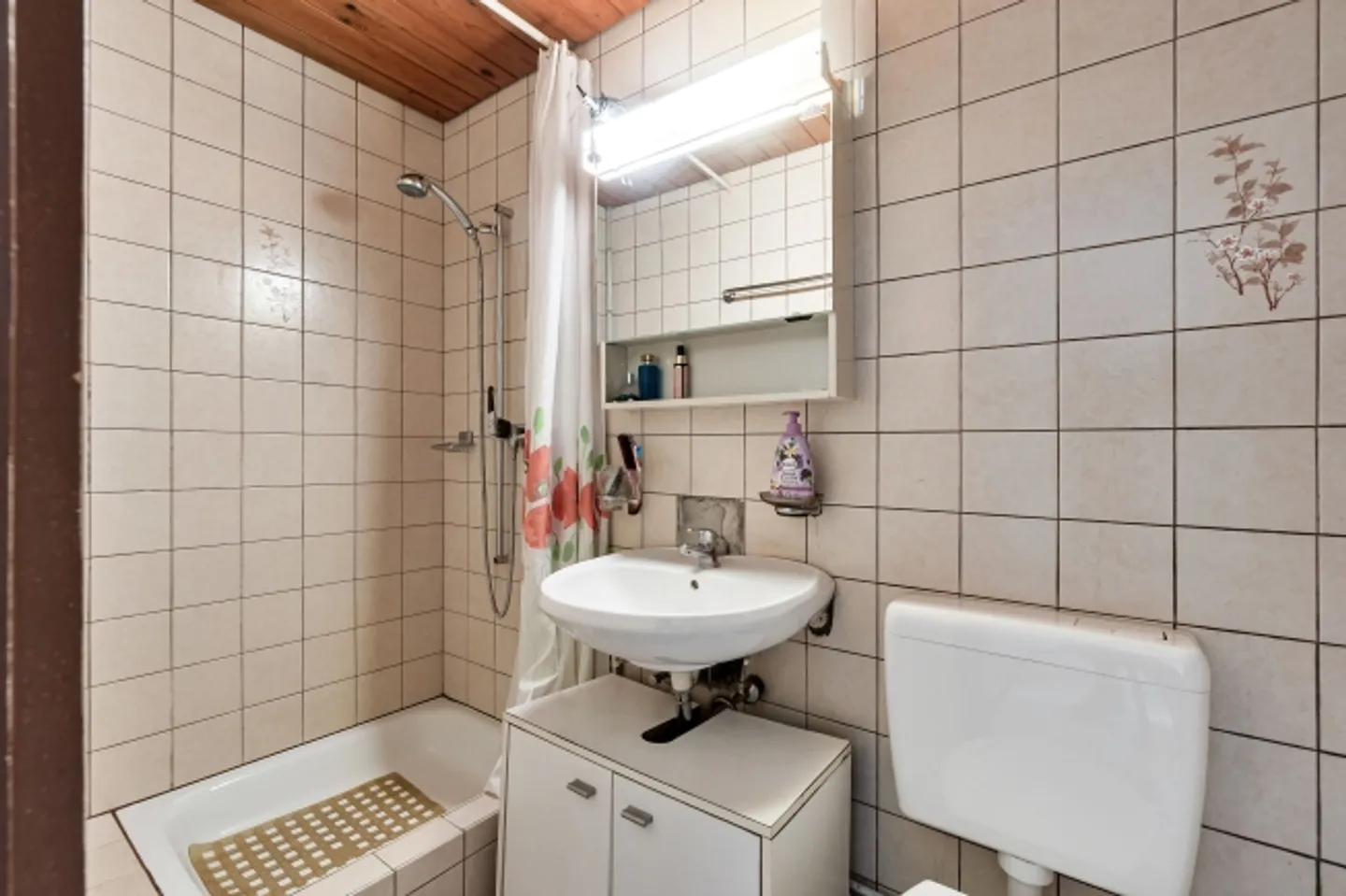 2-family house with garden and 4 parking spaces in Reinach AG - Photo 9 of 13