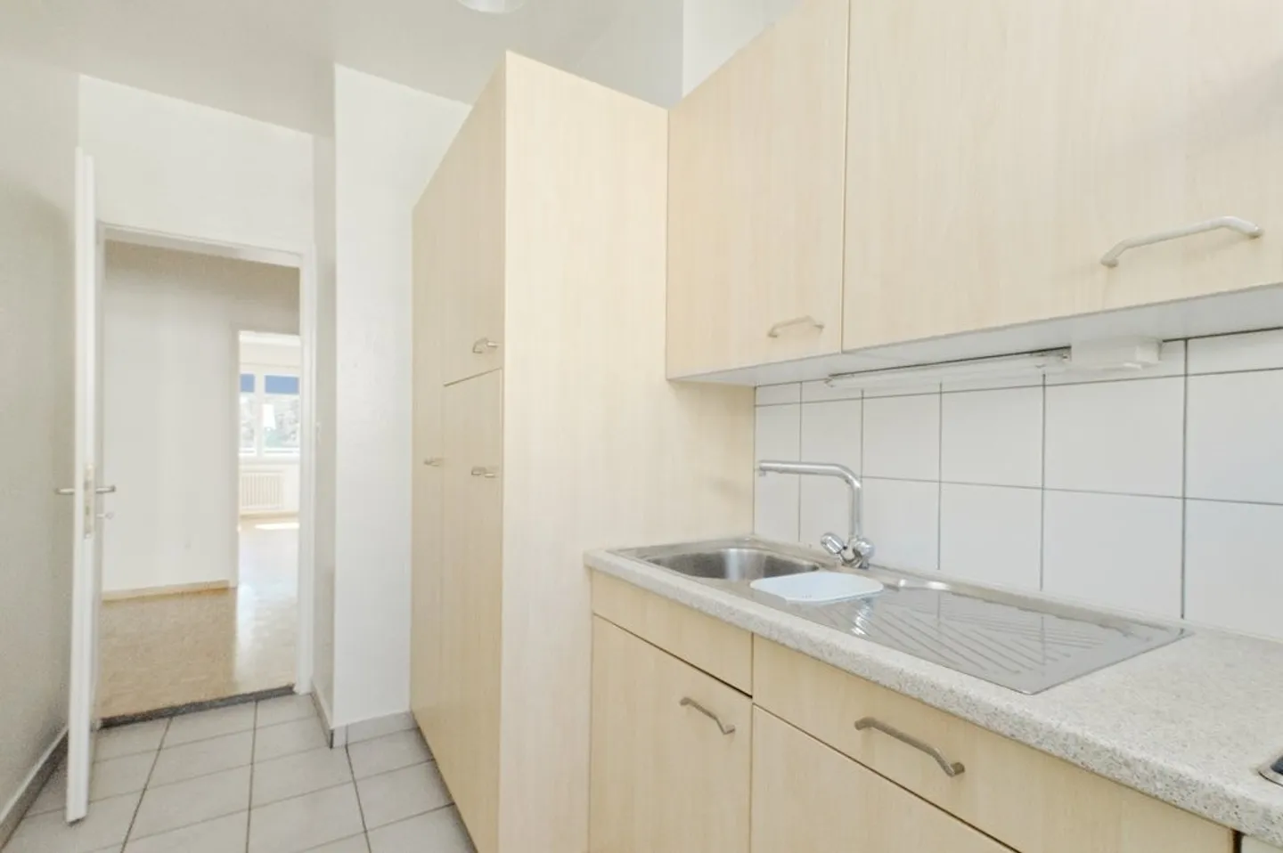 Louer sans caution - Proche des Organisations Internationales - Photo 2 sur 7