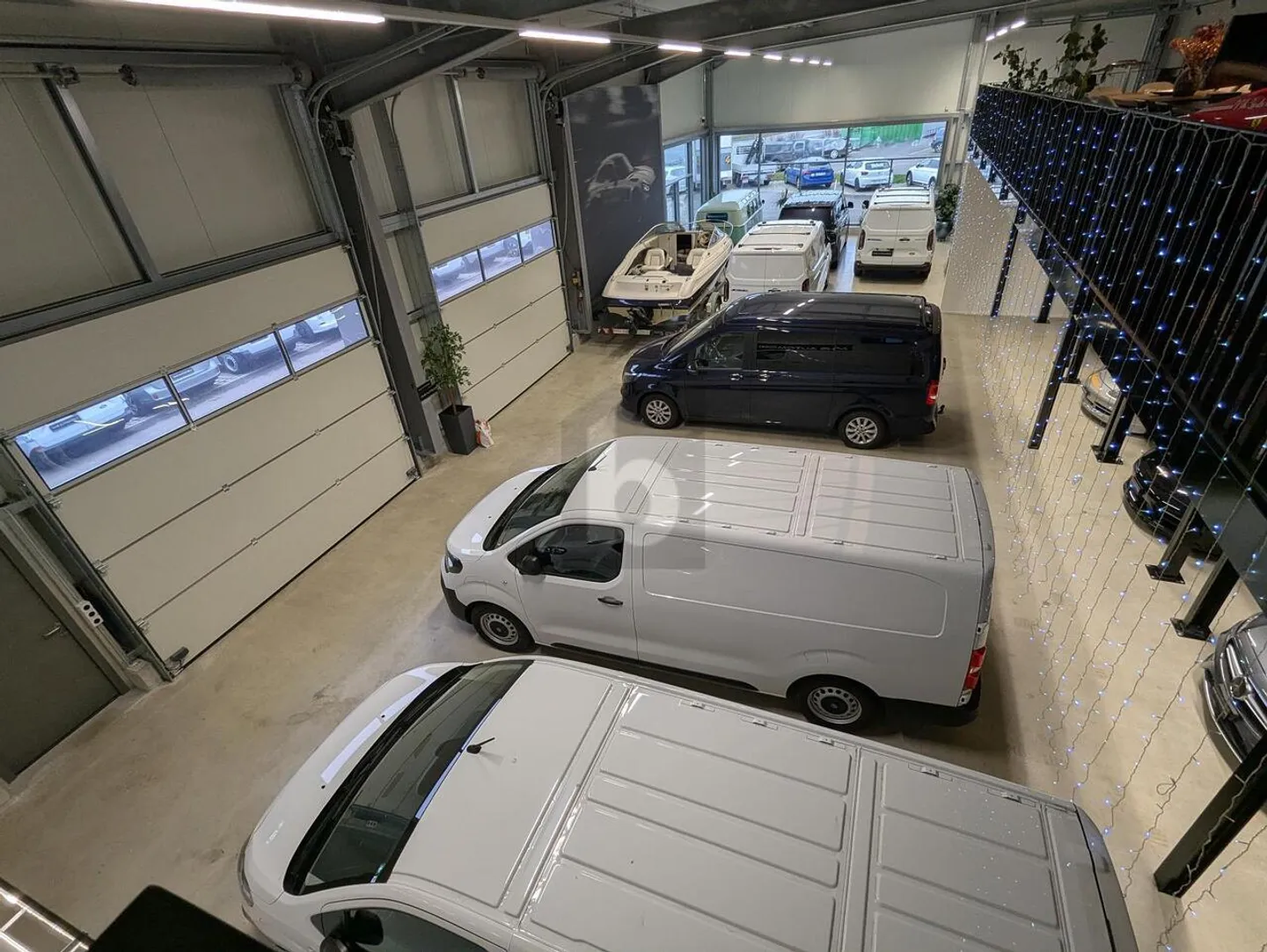 AUTO-HOTEL A 25 MIN DALL'AEROPORTO DI ZURIGO - Foto 4 di 6