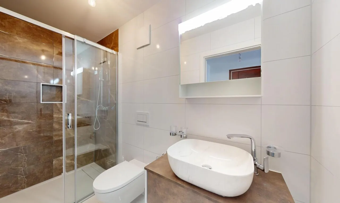 3.5 pièces neuf de standing avec ascenseur privé à Champagne - Photo 8 sur 13