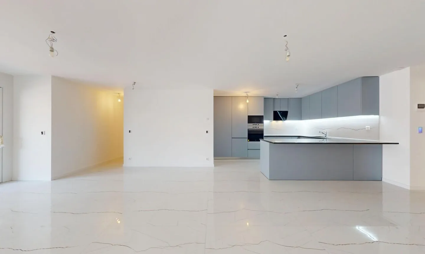 3.5 pièces neuf de standing avec ascenseur privé à Champagne - Photo 3 sur 13