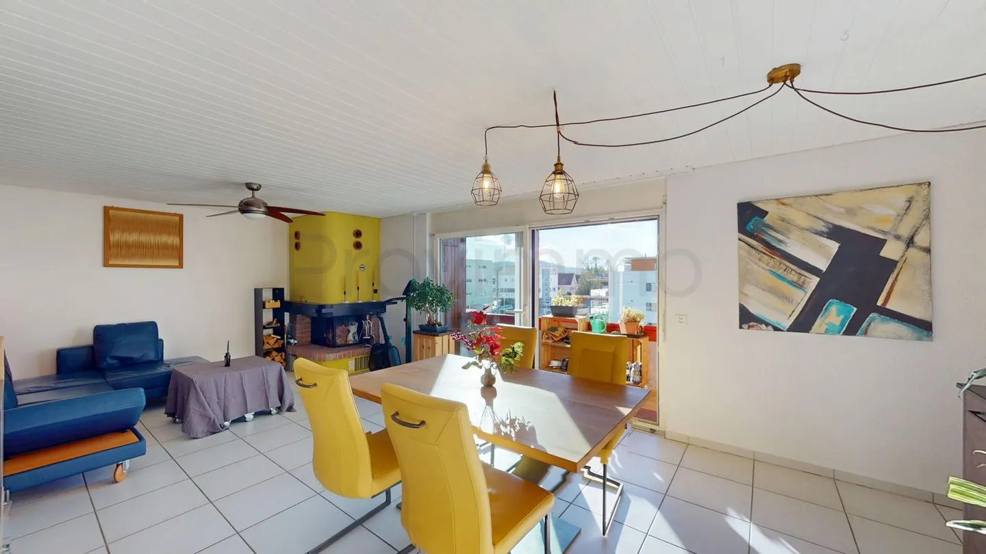 Appartement spacieux avec balcon - Photo 4 sur 13