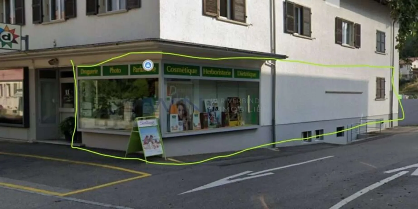 Espace Commercial pour Pharmacie - Photo 1 sur 2