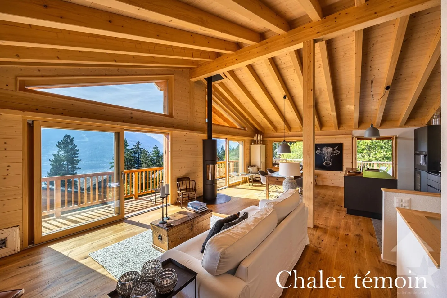 200 m2 Chalet zu bauen auf einem 1213 m2 Grundstück - Foto 7 von 11