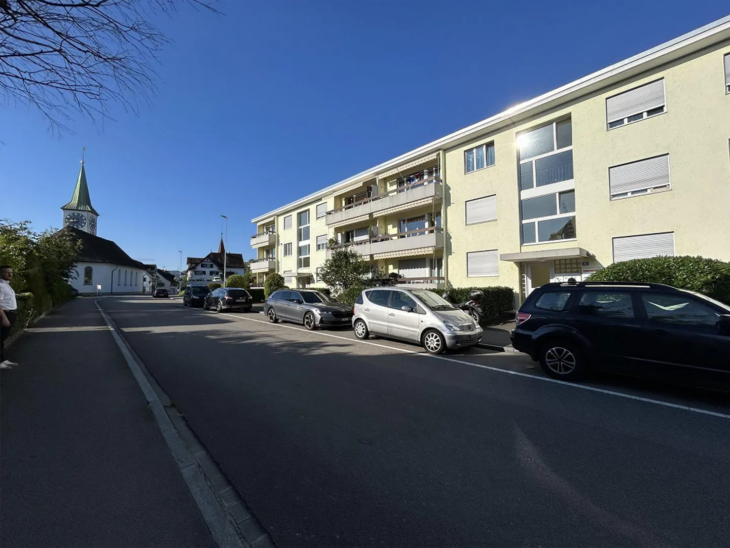Place de stationnement à Rüschlikon - Photo 1 sur 2