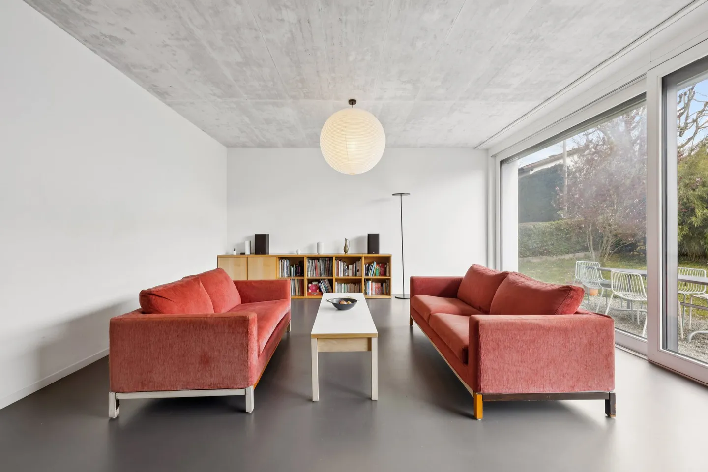 Contemporary Villa in Bernex - Photo 2 of 12