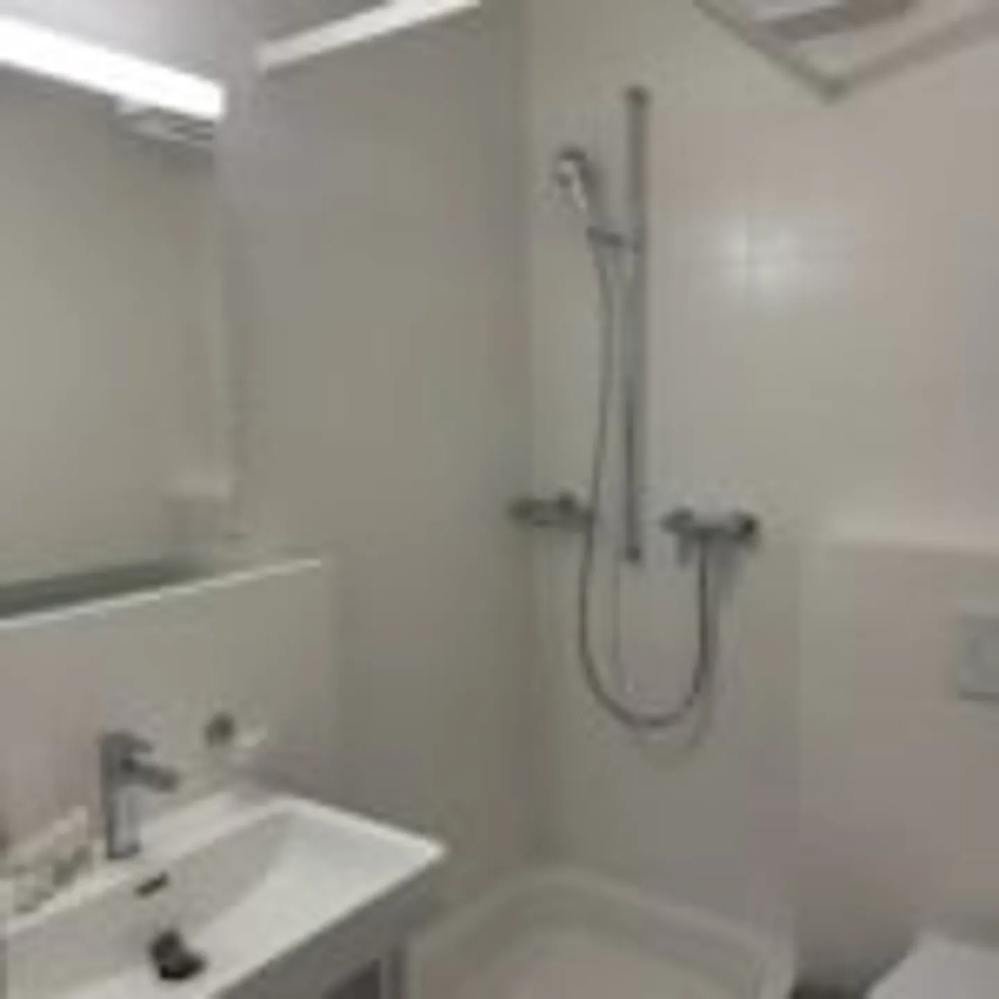 Studio Incantevole Vicino alla Stazione - Foto 8 di 10