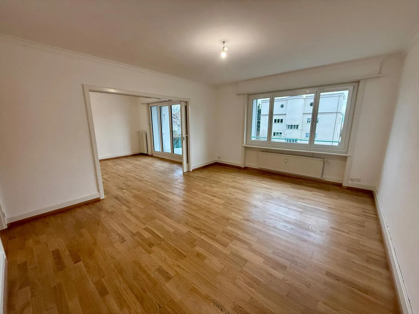 Appartamento 5.5 locali - Foto 2 di 16