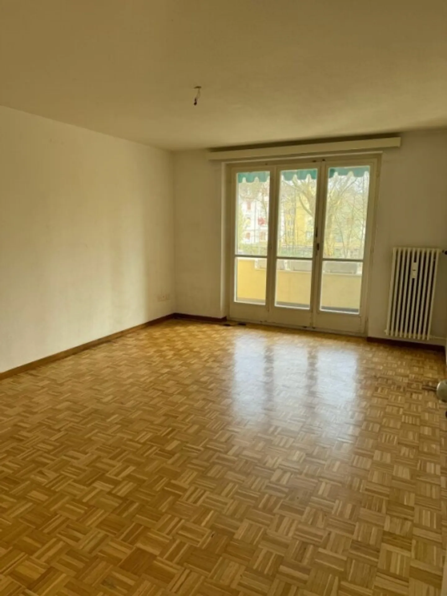 Oasis de détente au bord de l'étang - Charmant appartement de 3 pièces dans un éclat frais - Photo 8 sur 14