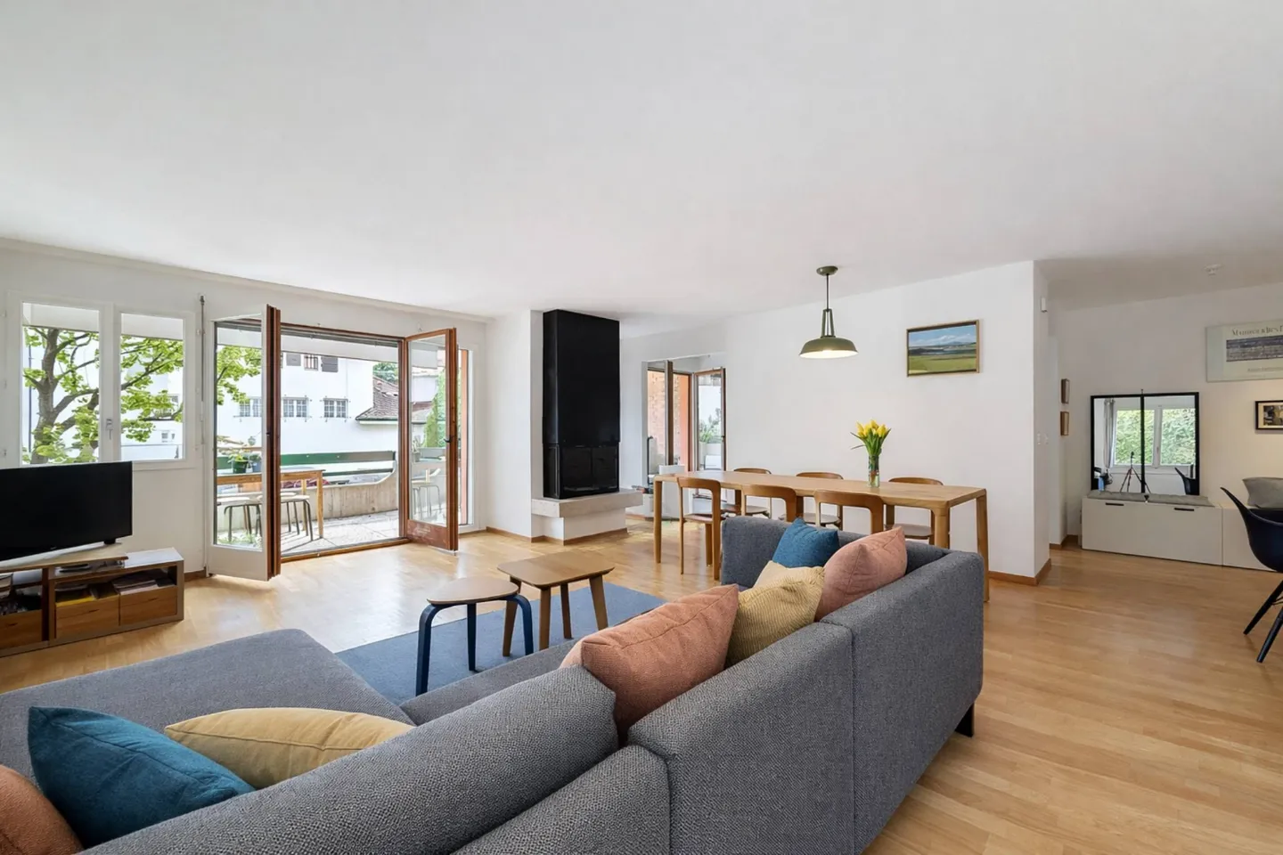 Helle 100 m² Wohnung in ruhiger Lage - Foto 2 von 10