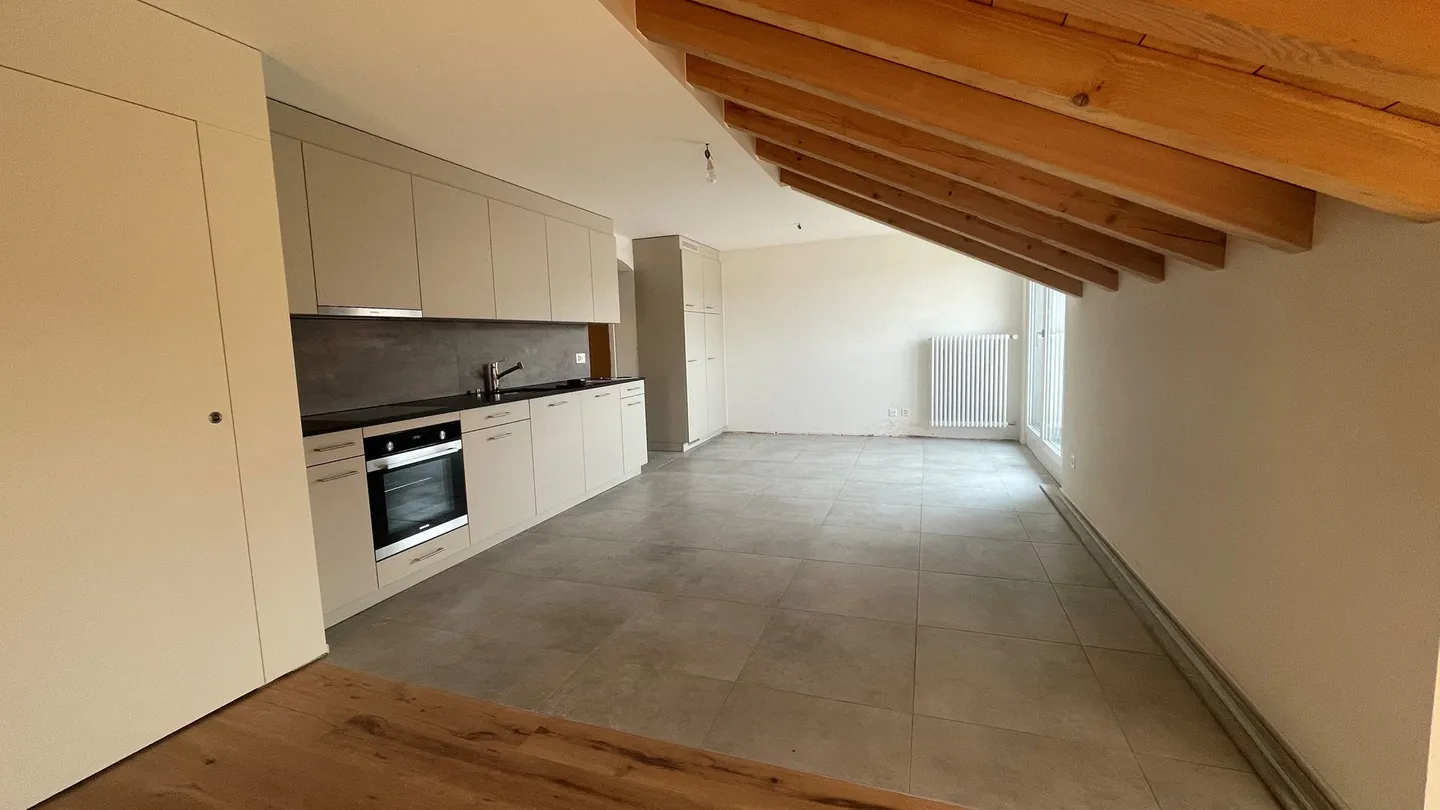 Appartamento in affitto - Foto 3 di 7