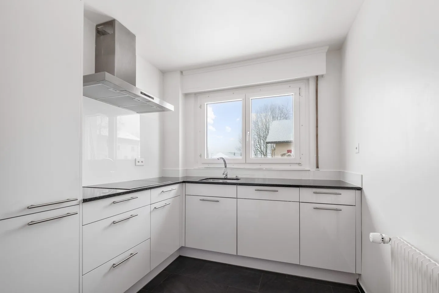 Bel Appartement Près du Lac - Photo 2 sur 6