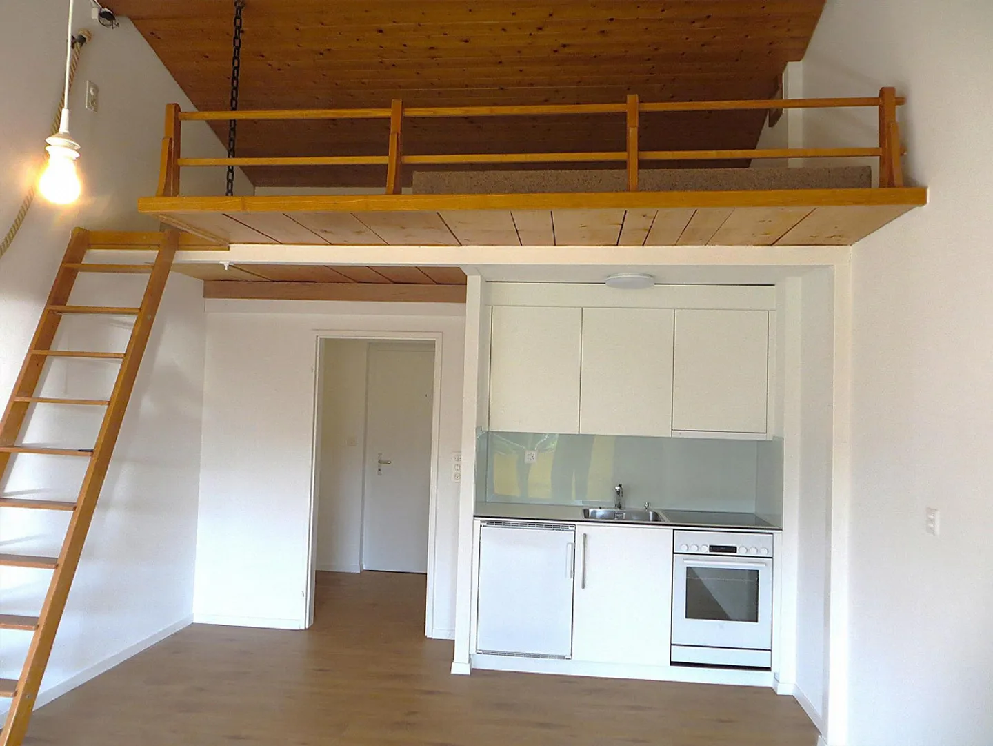 Charmante 1-Zimmer-Wohnung mit Balkon - Foto 1 von 7