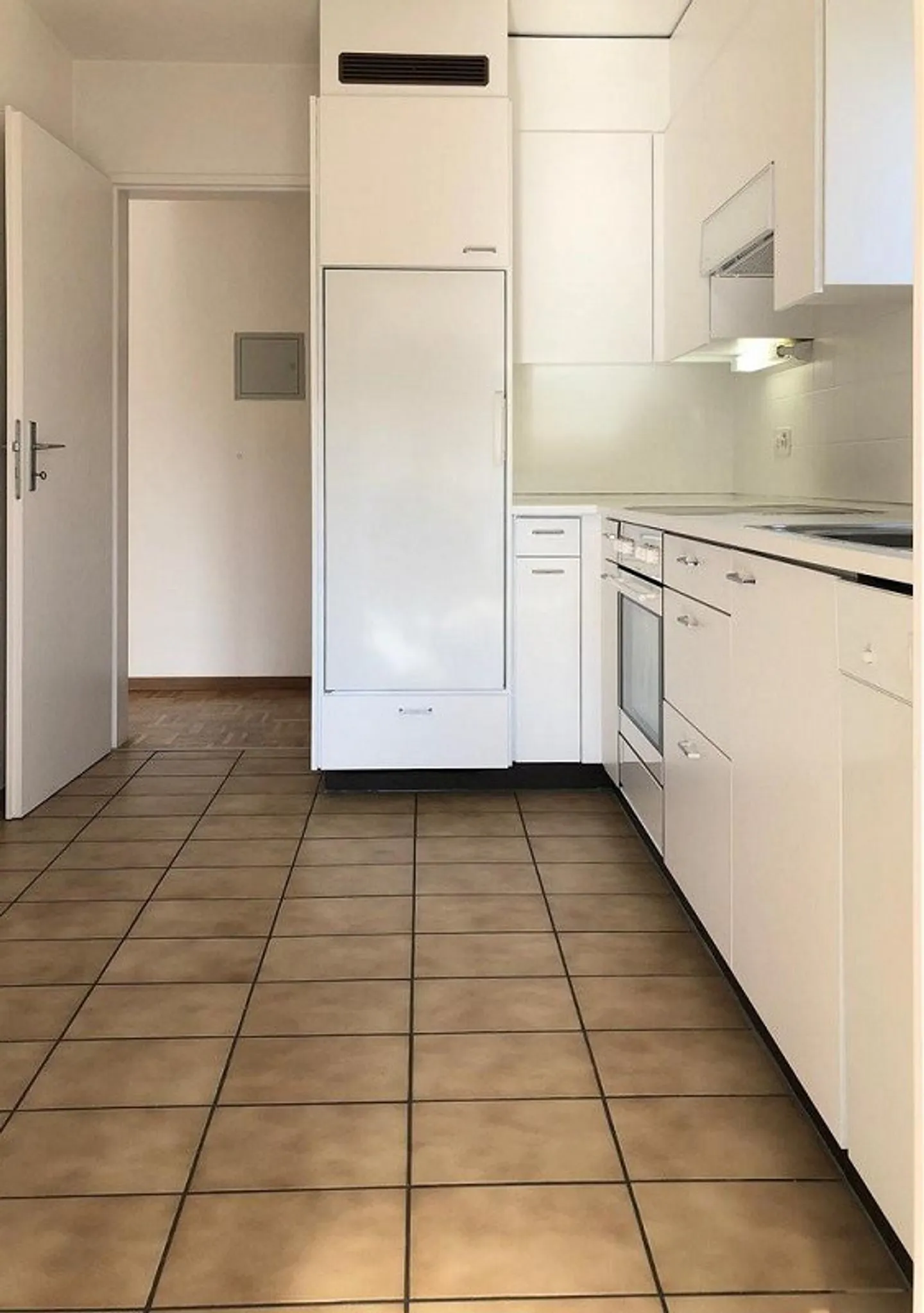 Apartment in a quiet neighborhood! - Photo 2 of 10