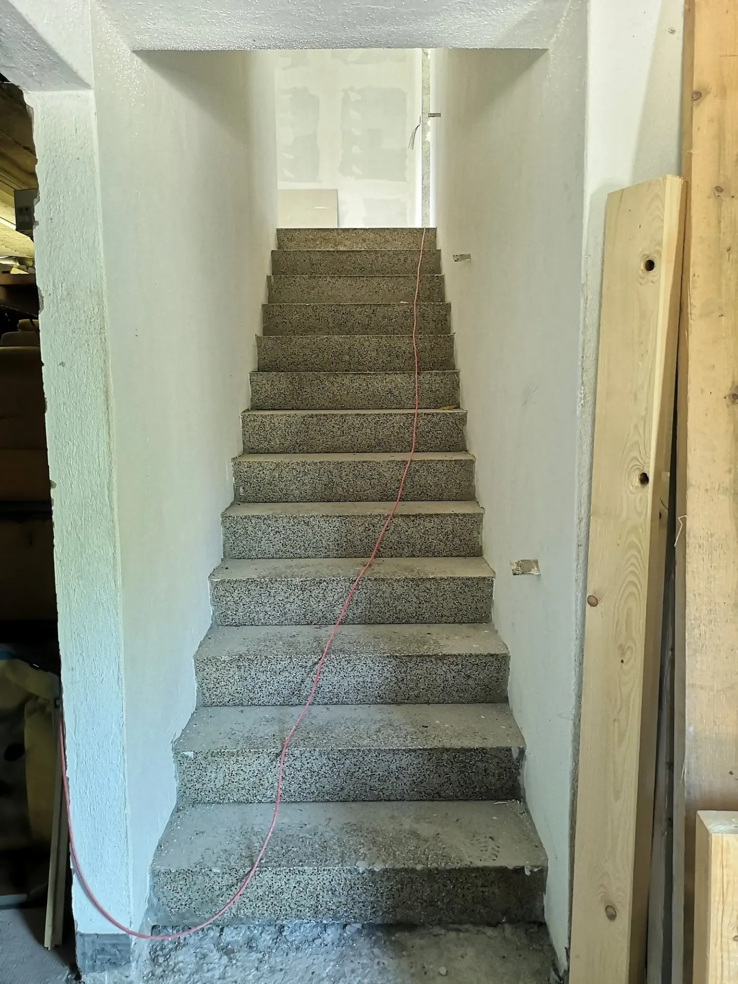 House with 4.5 rooms + gallery on the edge of Saignelégier, sold completely renovated - Photo 12 of 40