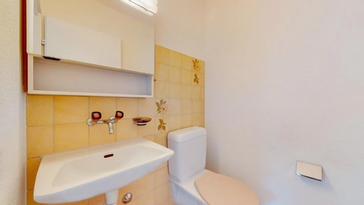 Apartment in a quiet neighborhood! - Photo 9 of 10