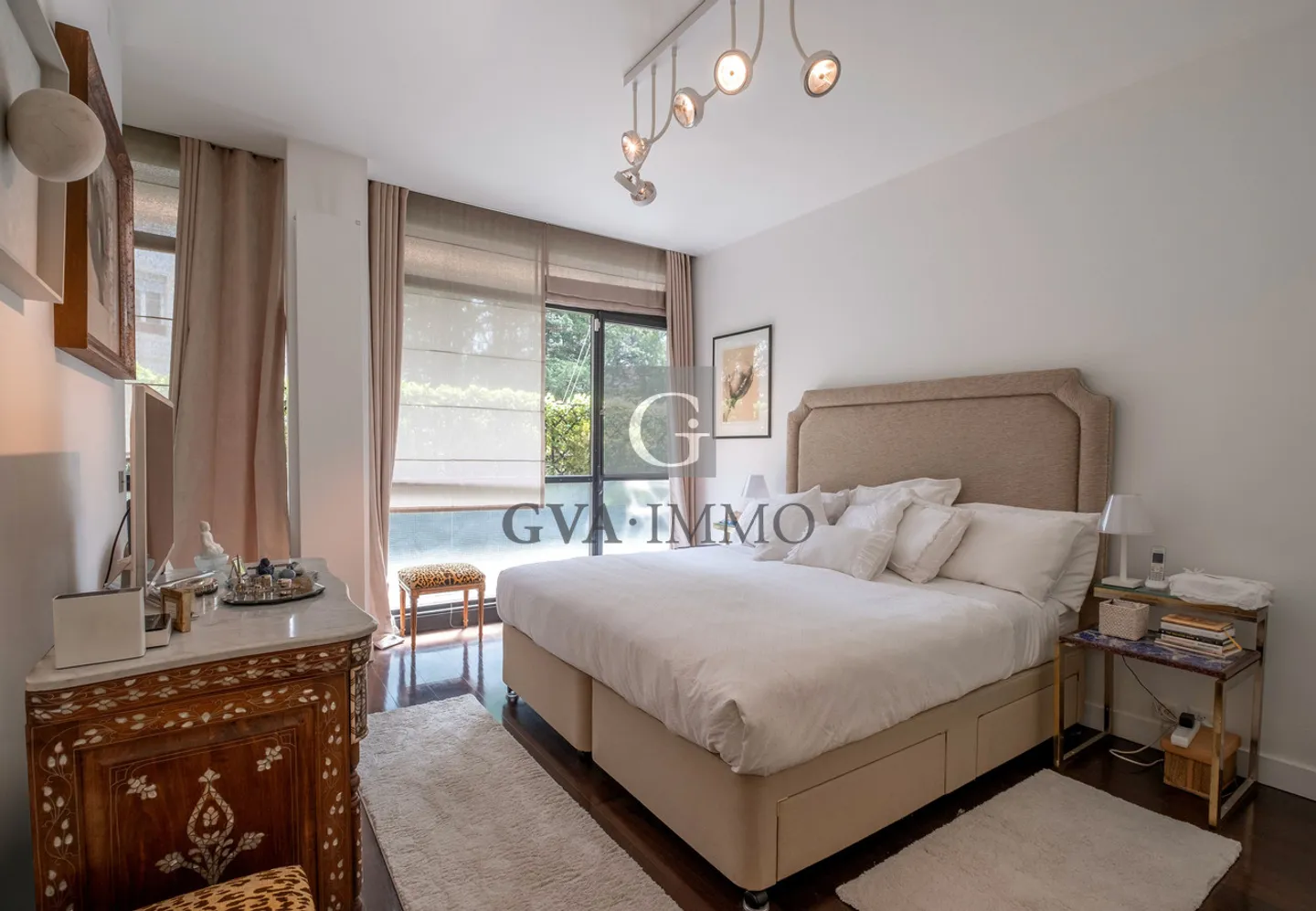 Wunderschöne Wohnung im Stadtzentrum von Genf mit großer Terrasse - Foto 6 von 7
