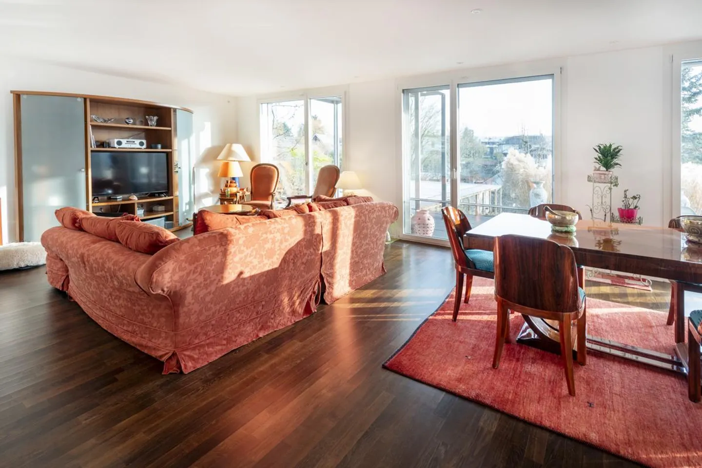 proprietà eccezionale - casa moderna con grande terreno - Foto 4 di 12