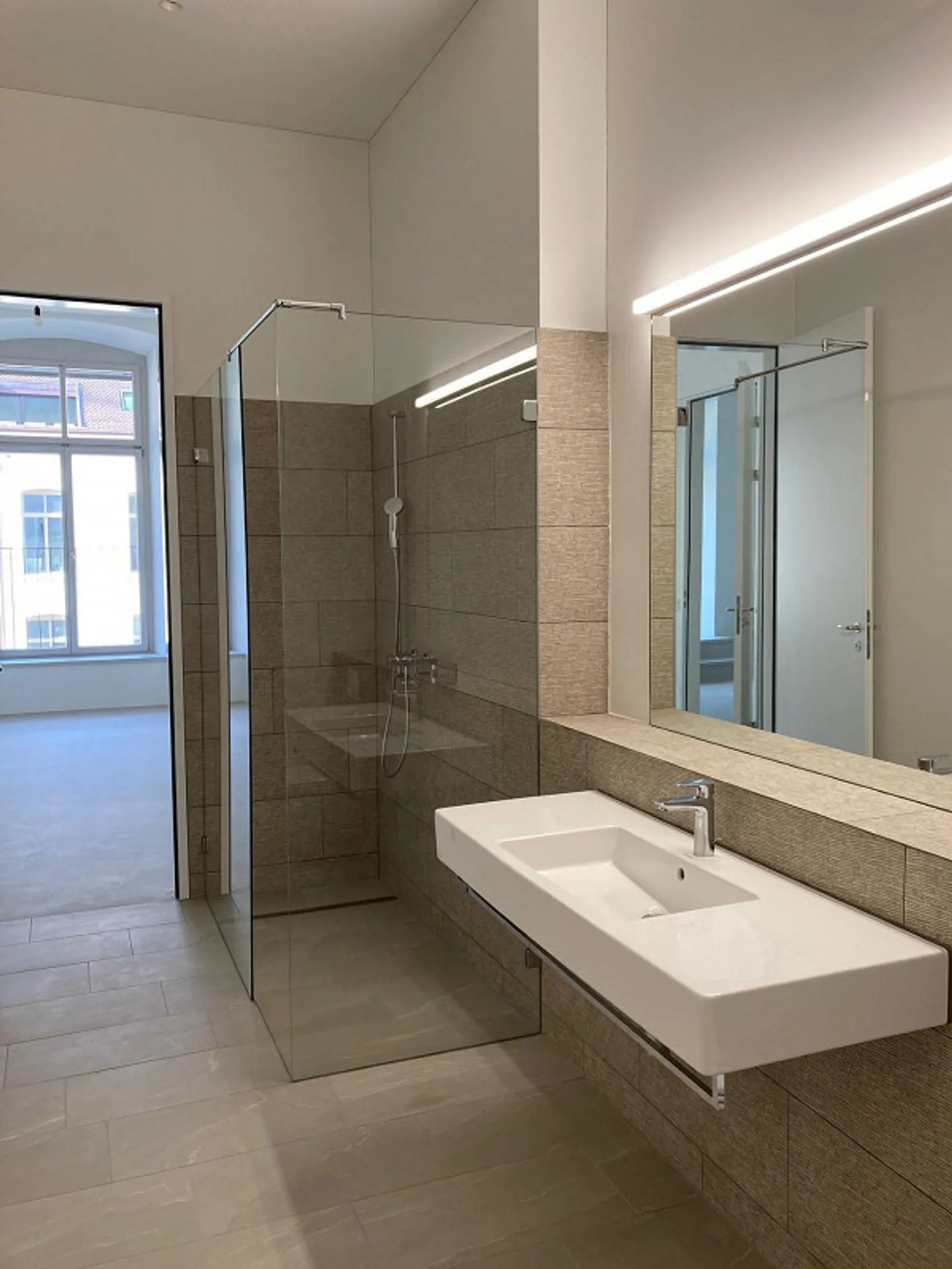 Stylisches Loft in historischer Fabrik - Foto 3 von 5