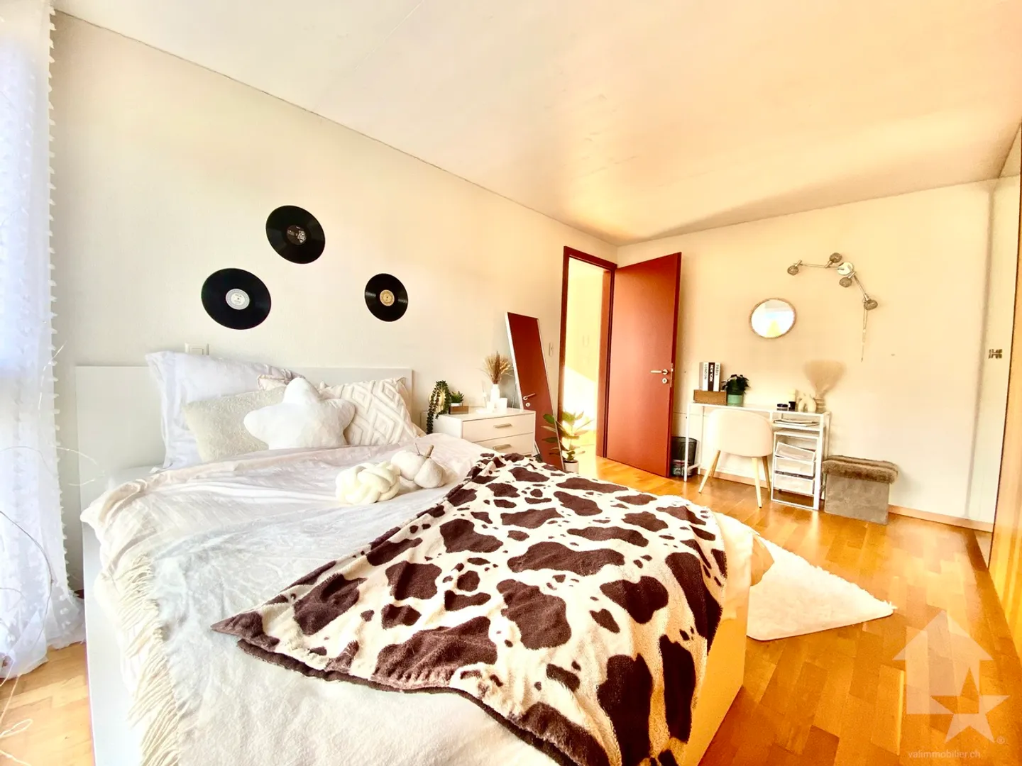 Magnifica villa moderna di 6,5 stanze! - Foto 18 di 35