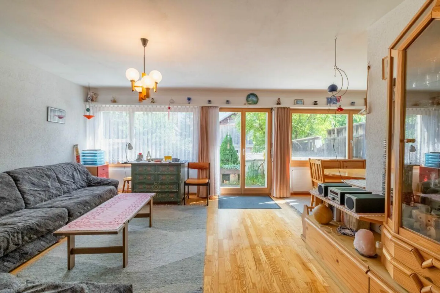 Semi-Detached House in a Quiet Location - Nature-Friendly Living for Families - Photo 2 of 20