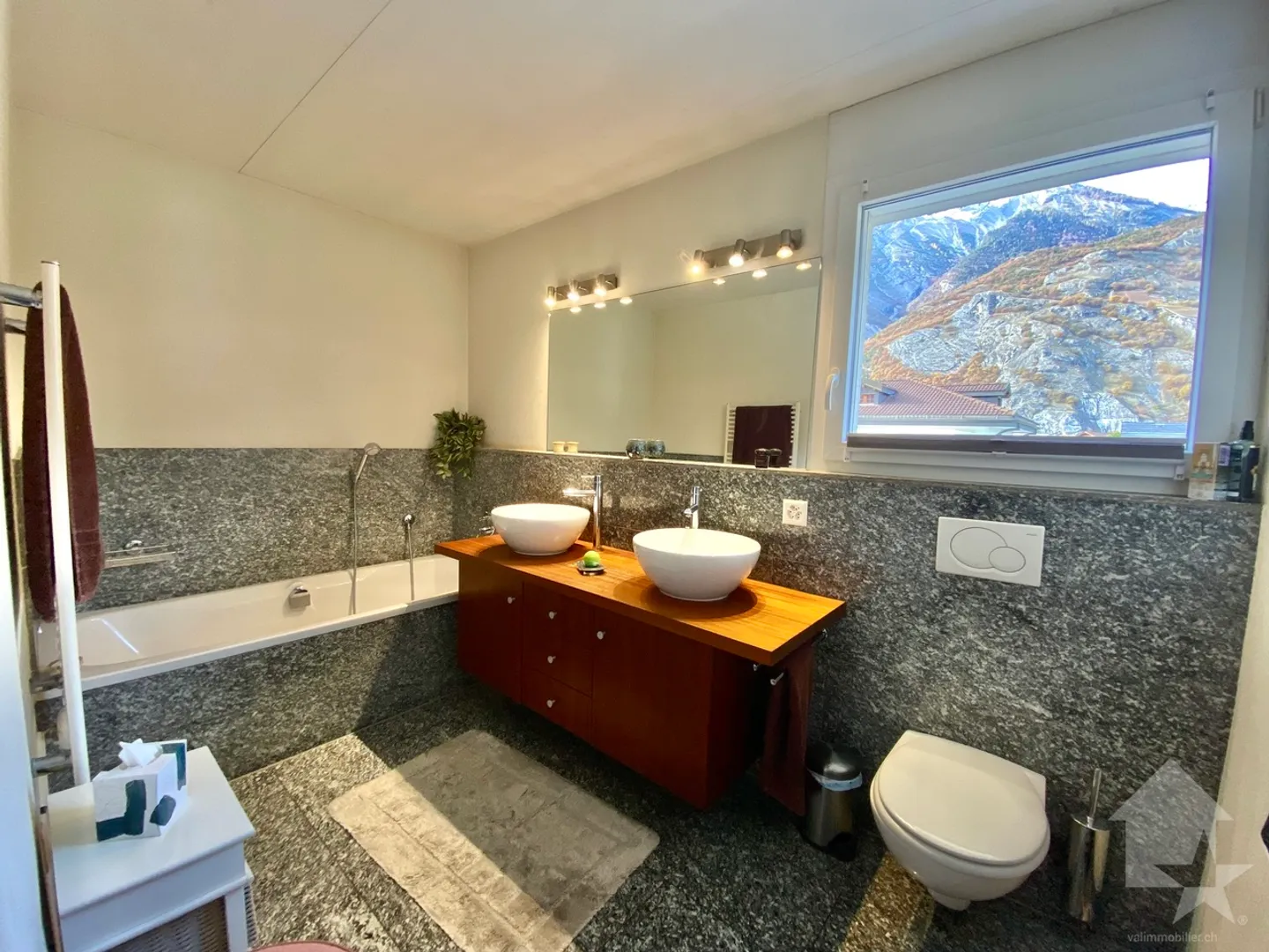 Magnifica villa moderna di 6,5 stanze! - Foto 24 di 35