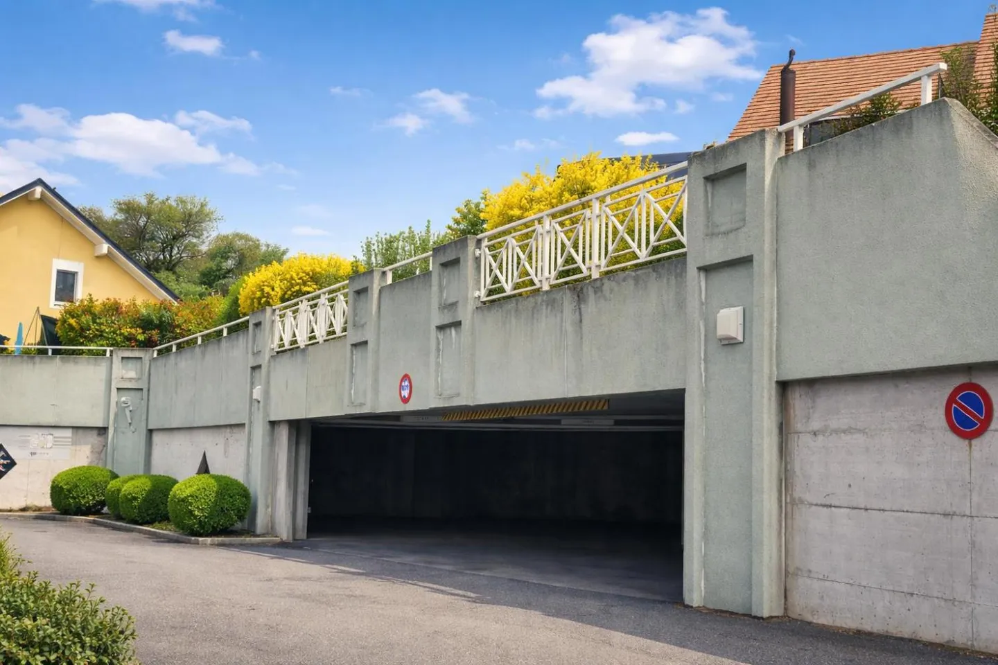 Exclusive: Currently Rented Parking Space - Underground Parking - Photo 1 of 6