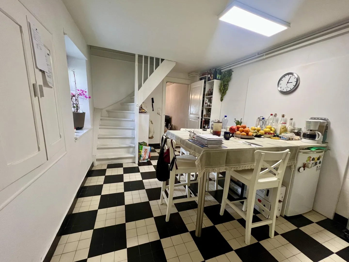 Esclusivo: Casa di villaggio con due appartamenti, 11 stanze / 6 camere da letto - Foto 10 di 12