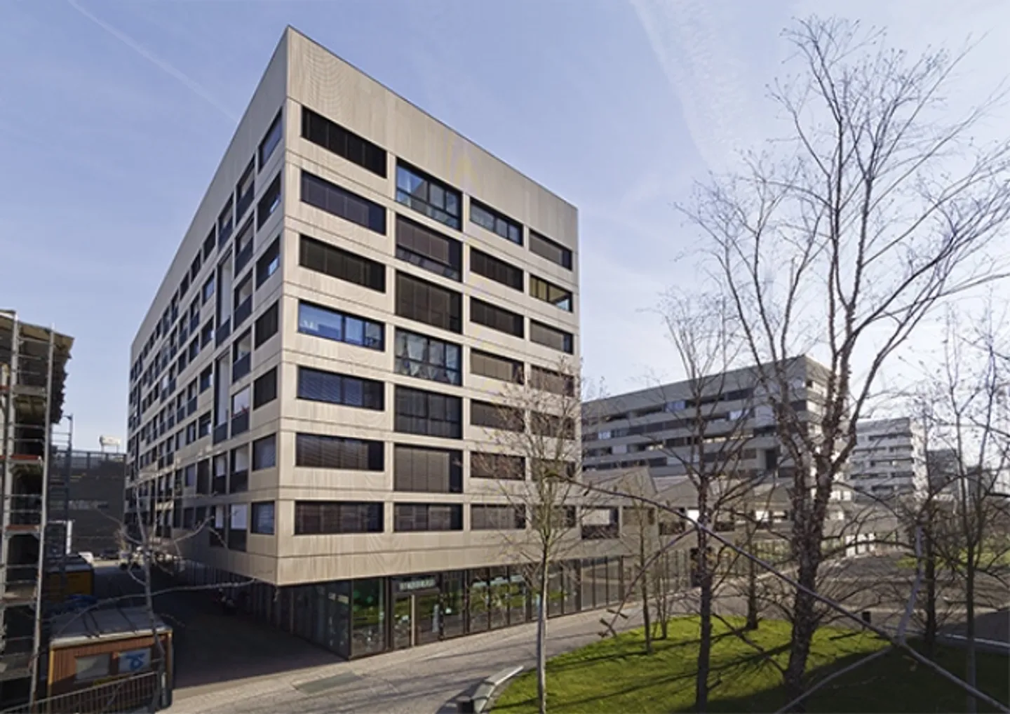 Edificio ad uso misto in affitto - Foto 1 di 6