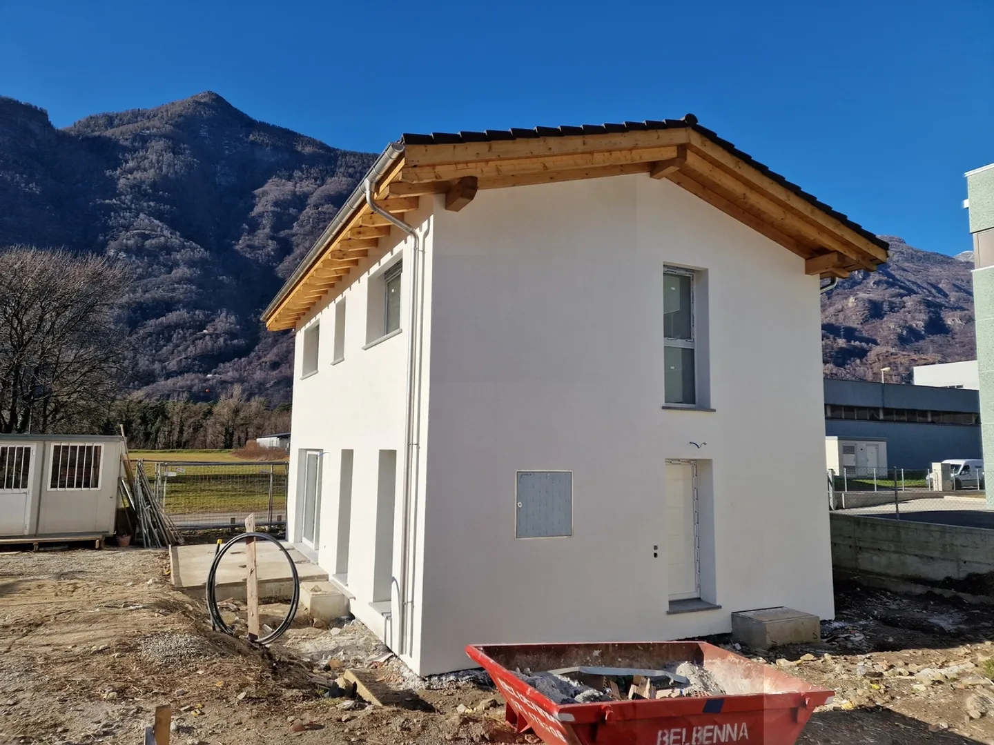 Unabhängige Villa im Bau in Cadenazzo in einem neuen Wohnkomplex - Foto 4 von 11